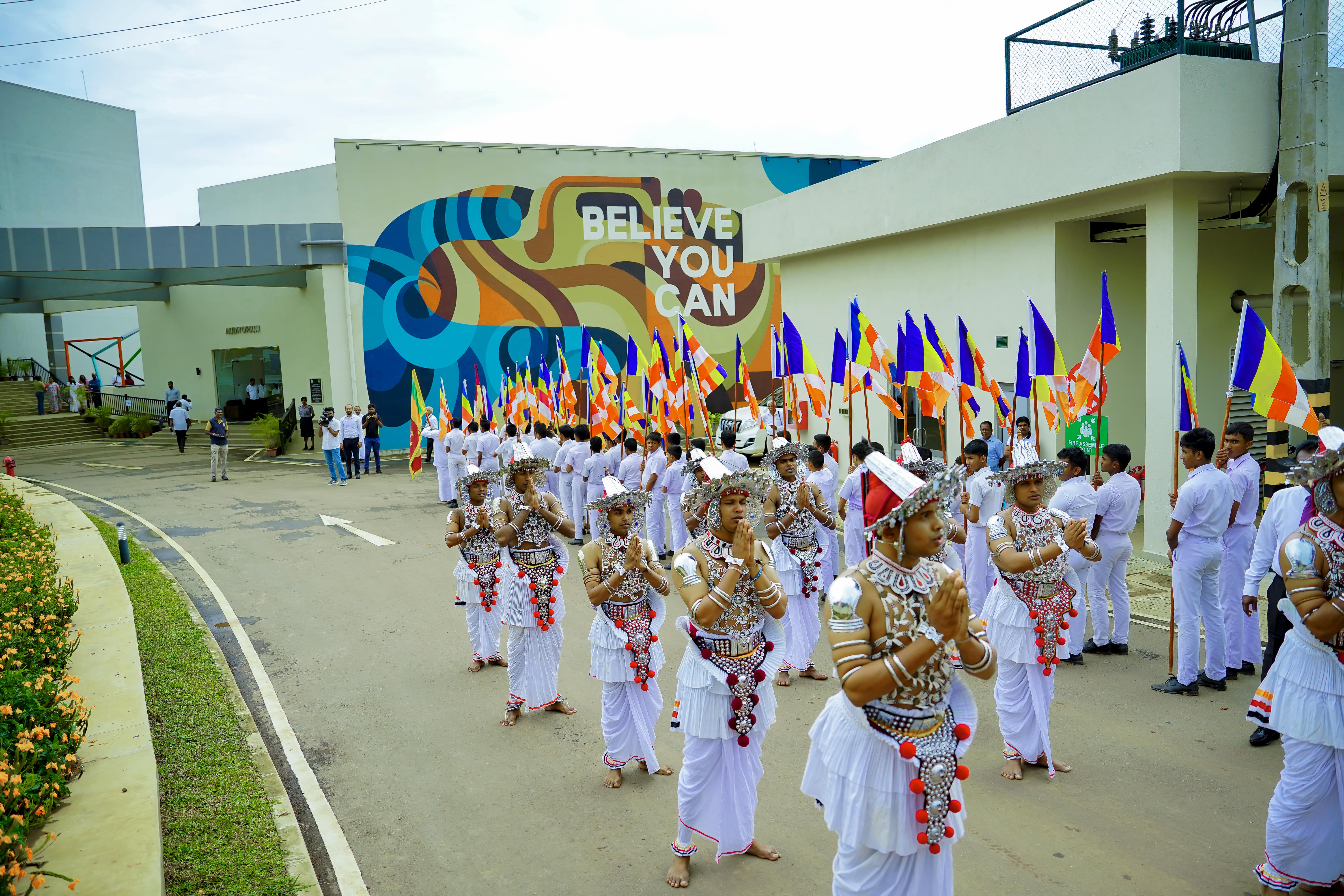 The grand ceremony to welcome the Mahanayake Thero